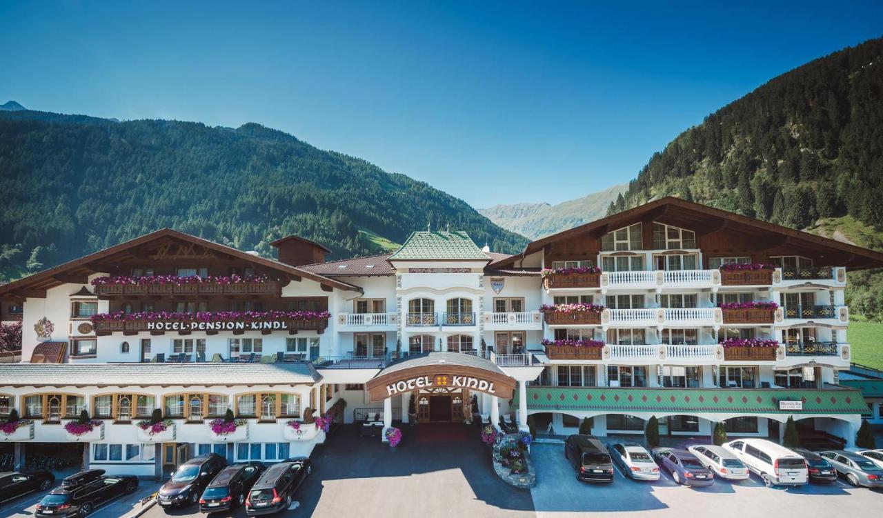 Familotel Kindl Neustift im Stubaital Exterior foto